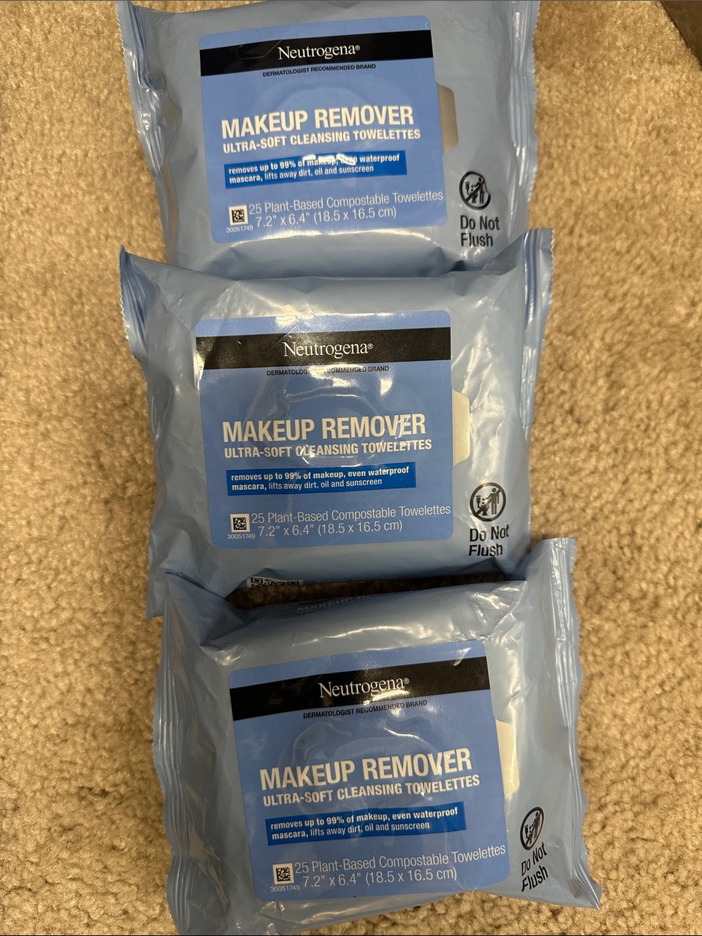 Neutrogena Makeup Remover Ultra-Soft Cleansing Towelettes - Pack of 3 (25 ea)